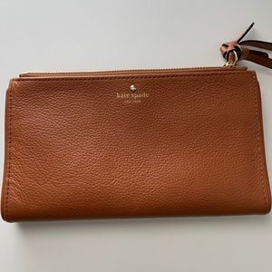 ♠️ Kate Spade large wallet ♠️